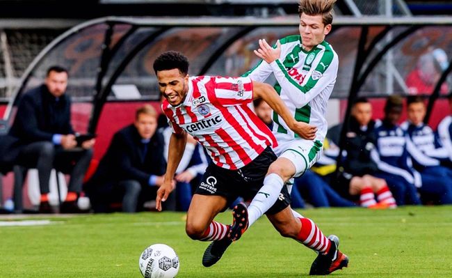 随着终场哨 随着终场哨